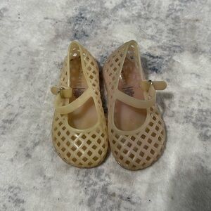 Toddler old navy jelly sandals 7